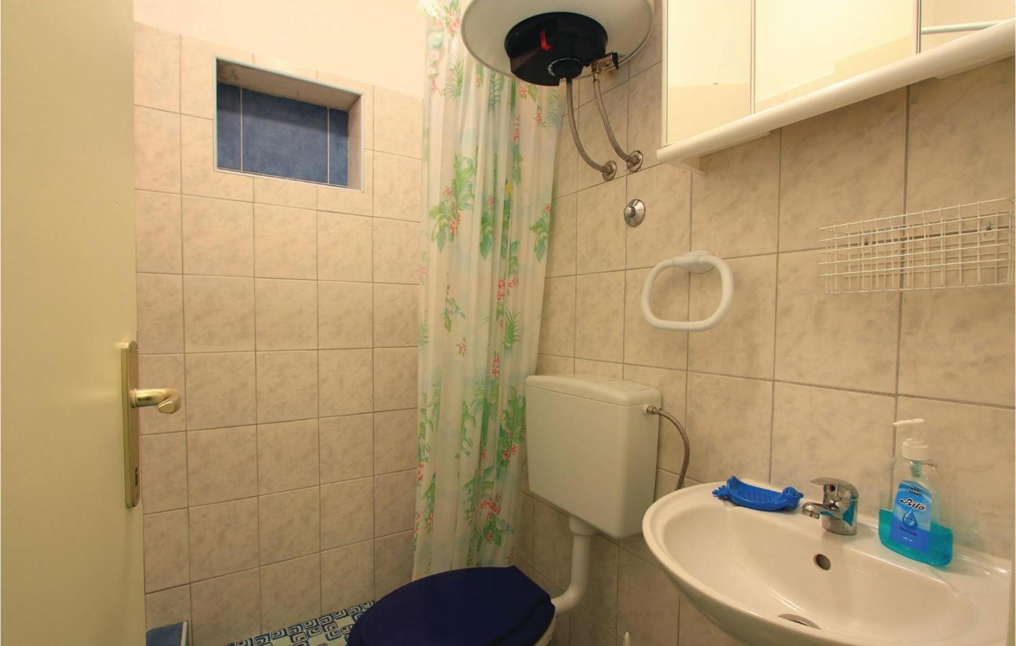 1 Bedroom Awesome Apartment In プーラ エクステリア 写真